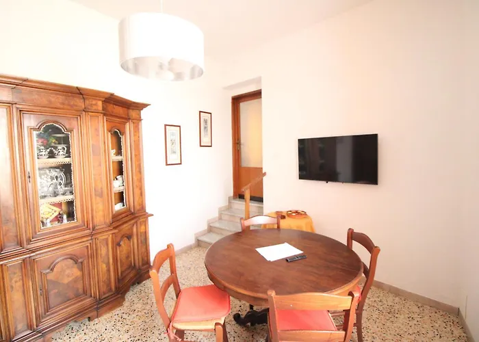 Noa's Balcony アパート